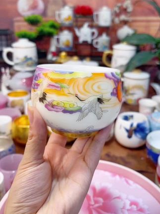 冰种羊脂玉瓷仙鹤杯#茶生活 #手绘陶瓷 #高端茶具 #主人杯