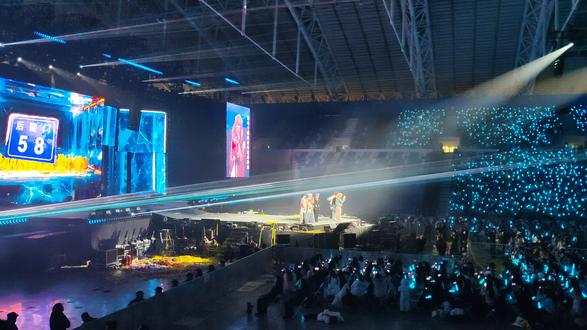 还记得那年在哈尔滨的东北限定版 后陡门的夏 嘛#演唱会live记录🎶 #十个勤天三巡 #东北禾伙人