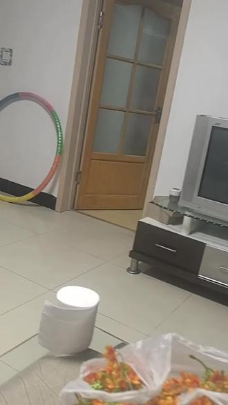 放学回来就这样了,咱也不知道在学校经历了什么😳😳😳