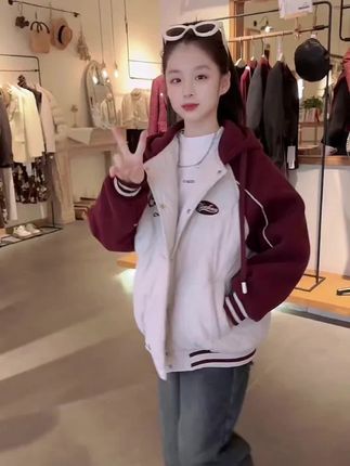 #上热门 #萌娃穿搭 #谁穿谁好看 #女童外套 #棉服外套