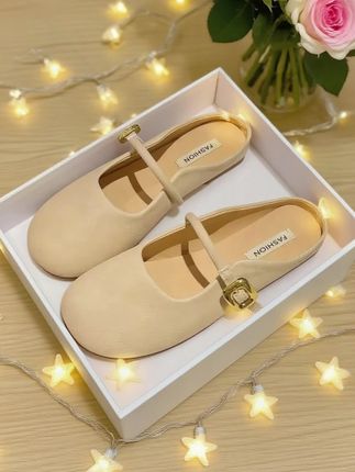 哇,这双仙女风包头半拖也太可了吧!2025春季新款,韩里韩气的,搭啥都好看~ 懒人必备!软底平底踩着超舒服,外穿出门也完全OK,颜值和实穿度都在线,爱了爱了!#时尚凉拖鞋 #软底软面穿上超舒服 #便宜又好穿 #穿搭显贵的秘诀我已掌握#夏日穿搭小心机@抖加🔥上热门🔥dou+🔥热点宝 @DOU+上热门