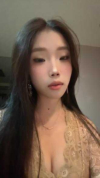 有时候很想问你 为什么她有的我没有