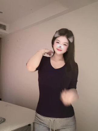 第一次跳擦边舞需要注意什么#知性优雅穿搭 #高级穿搭推荐 #微胖穿搭 #梨形穿搭