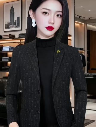 #西服穿搭 #高级感穿搭 #西装外套 #职场穿搭 #西装控 @抖音媒体内容优推官 @抖加🔥上热门🔥dou+🔥热点宝 @