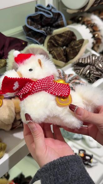 新年的小马挂件 谁能不爱呢#萱子饰品#萱子#马年#小马挂件#新年好礼