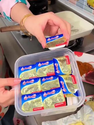 安佳黄油🧈我家一直吃,早餐煎个鸡蛋,牛排,都很好吃😋营养又健康,现在有了独立包装的更方便了!#黄油 #美食 #烘焙 #安佳 #抖音美食推荐官@DOU+好生意 @DOU+上热门 @DOU+小助手