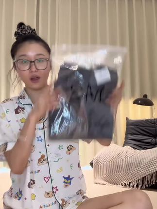 时髦~设计感辣妹显瘦修身T恤连衣裙+披肩#设计感辣妹#显瘦修身#连衣裙#休闲时尚