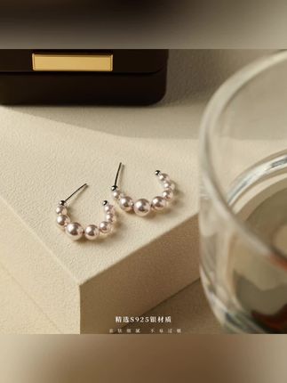 #品质耳饰 #新款上新 #谁戴谁好看 #小众设计感耳环 #高端大气上档次