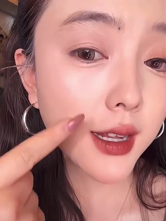 花间颂柔焦粉饼7.2g油皮控油学生定妆补妆持久柔焦不脱妆不卡粉#仙女必备 #粉饼种草 #持久不脱妆