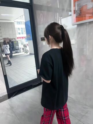 我的世界只有你懂#香蕉夹 #背影杀手