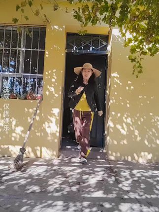 #😅😅#跟个风#D0U十抖音小助手