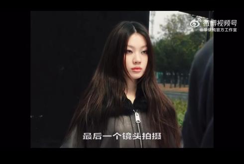 太拼了咱🥚!盲猜下一个mv是假爱!!期待期待!!!!#单依纯 #单依纯二专 #单依纯我表示理解 #单依纯我表示理解mv