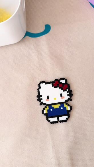 快乐拼豆,拒绝打扰#拼豆 #手工#我的拼豆日常