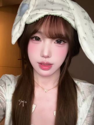 小萌一下 #手势舞