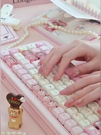 泰坦国度主播女孩键帽超天酱pbt热升华核动力侧透68机械磁轴键盘#键盘 #好东西一起分享 #好物分享
