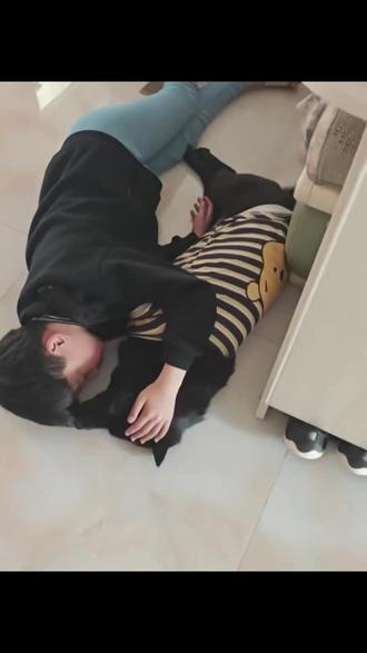 #神兽已疯癫#放假后的真实状态 #天不怕地不怕就怕孩子放寒假