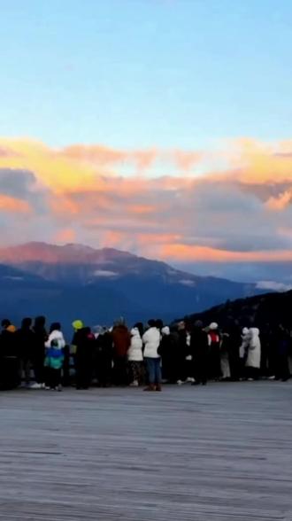 凛冬散尽,星河长明,凡是过往,皆为序章