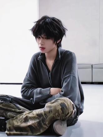 说爱你我就大舌头▰ ᴗ ▰*
#lm #王橹杰 #穆祉丞 #271199 #杰丞