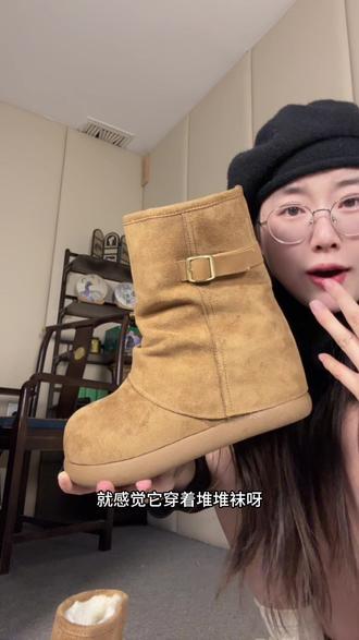 贼显腿长腿直关键还轻快不厚重 #雪地靴 #土豆靴 #加绒保暖 #显腿长腿细的鞋子推荐