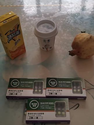 老烟枪认准雅爵!过滤烟嘴真省心   戒不掉烟就选它!雅爵烟嘴靠双芯+磁石三重过滤,高效拦焦油、尼古丁,烟雾柔和不呛喉,喉咙舒服多了。   粗中细烟全适配,不用换接头超方便。透明仓能直观看脏污,脏了拆洗就干净,循环用超划算。送家人送自己,健康防护必备!#烟嘴过滤器 #看过来 #一般人不告诉他 #焦油过滤器