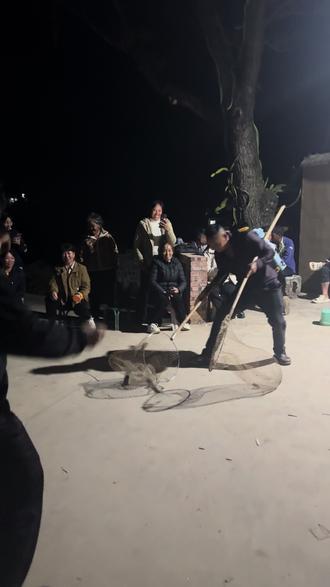 麻醉师今天没放假,春晚哪有村晚好看#滇文化 #云南捕鱼舞