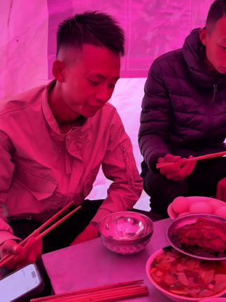 云南老肥肉!#搞笑 #搞笑视频 #农村生活 @老毛富贵MG