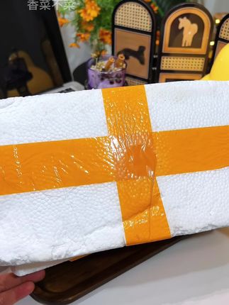 这个小型蛋糕杯真的美到我的心坎里了,现在这个价就给发三个,真的是超值,刷抖的姐妹赶紧薅。#玻璃杯 #杯子控 #多喝水 #好物推荐🔥 #可爱的杯子