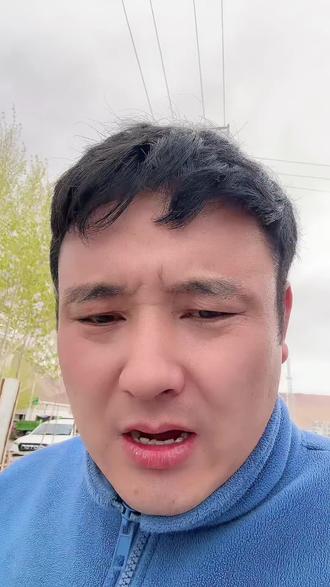 雪域江南林芝,南迦巴瓦峰杯圆满落幕。恭喜林芝男篮斩获季军,三年稳居领奖台实属实力体现。人员受限流言不断,队伍始终团结一心。感恩本土篮球默默耕耘的所有人,拒绝地域内耗,同心支持林芝篮球越来越好。#南迦巴瓦峰杯篮球赛 #林芝季军 #雪域雄鹰冠军 #广东中山亚军 @阿爸啦体育(篮球解说) @林芝融媒 @林芝文旅 @00— @#A86 @古如跌跌