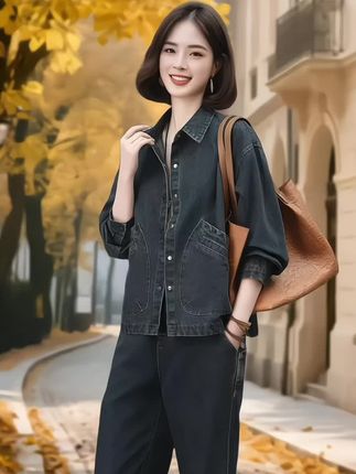 #不挑年龄不挑身材 #谁穿谁好看#秋季新款 #牛仔外套 #牛仔外套穿搭 简约百搭休闲牛仔外套