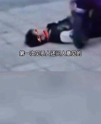 《记录罪证》 所以好心是要被打的#电影都不敢这么演 #搞笑骑行日常 #安全骑行请勿模仿 #抖音推广安全骑行 #电动车的搞笑瞬间