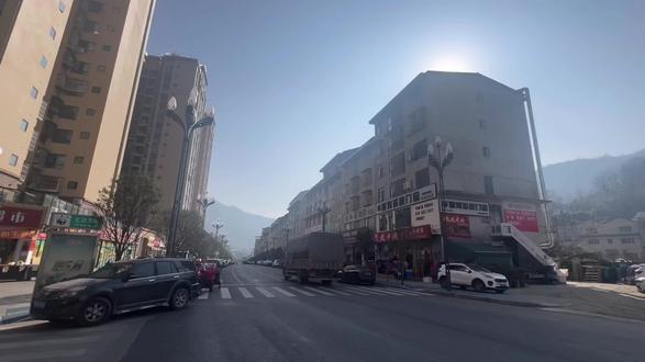 #零食很忙 新年开店布局