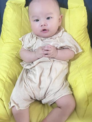 快点冲这个29.9的沙发,娃躺着太舒服了,躺着睡觉都绝了#沙发