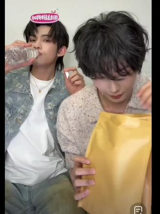 #云熠99 普普专门买的麻花(看到有姐妹发客服聊天了,我也冲了) #郝熠然云旗