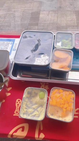 忙忙碌碌🀄️,🉑️外卖三份起送@抖音小助手 #奶酪麻糍 #麻糍 #麻糍制作过程 #麻糍还能这么吃 #甜品