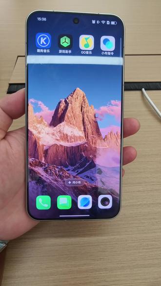 📱OPPO手机充电提示音DIY教程|3步设置专属音效✨开场 -插上充电器,听!你的专属提示音是不是立刻响起啦?🎶
↓
“是不是超简单?快试试把你的充电音效变成‘喵星人叫’或‘奥利给!💦
#OPPO陕西 #OPPO五福年货节 #OPPO陕西五福年货节 #OPPOSX