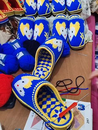 #我的手工作品 #手工钩织 #爱手工爱生活 #手工毛线拖鞋 #做手工我是认真的