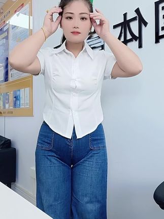 大家早上好我又来了我不会跳舞💃🏻