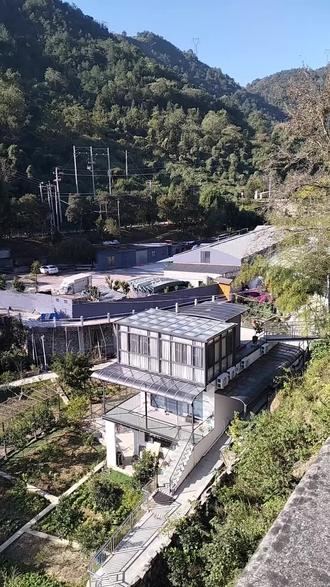 听着漂泊2025,在雁荡山中高峰欣赏美丽的图画