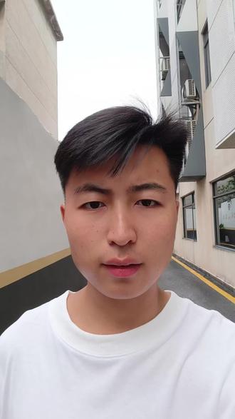受俞老板启发,如果真发100个视频,会有效果吗?#原创视频 #随拍随发日常 #内向00后 #俞浩 #追觅