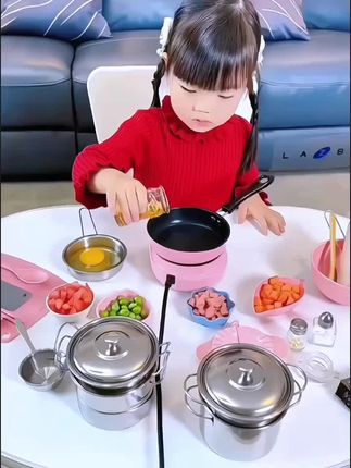 迷你小厨房,简直太酷了,而且煮的东西真的可以吃,锻炼厨艺,提升动手能力,这个玩具简直太棒了,赶紧安排。#迷你小厨房 #儿童做饭迷你小厨房 #迷你厨房 #如何制作迷你厨房 #培养动手能力