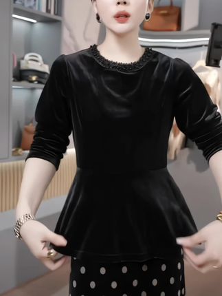 #高级感穿搭 #秋冬丝绒长袖打底衫#打底衫#气质穿搭