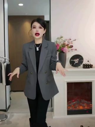 设计感西装外套女2025秋季双排扣披肩领双排扣西服上衣