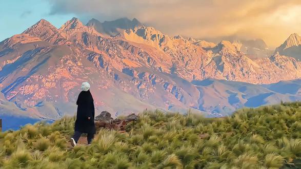 丽江·亲子游记
第1天:束河古镇 + 荒野之国
束河古镇民宿▶牦牛火锅▶荒野之国
第2天:日照金山 + 白沙古镇
日照金山▶白沙古镇▶馒头诗人▶闲逛▶雪山观景咖啡厅
第3天:丽江古城闲逛▶能俯瞰古城的观景咖啡厅拍照、休息
#真实生活分享计划 #丽江亲子游 #丽江 #云南小众景点推荐 #丽江咖啡馆