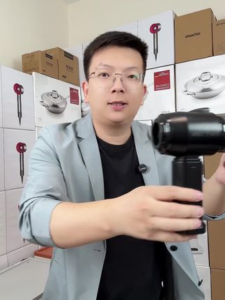 吸尘吹灰贼方便,家用车用两不误!#吸尘器 #车载吸尘器 #迷你吸尘器 #汽车好物