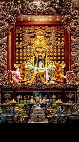 五爷庙的由来,听完心生敬畏。
准备许愿还愿的朋友,请收藏。
#五爷#五台山#中华文化