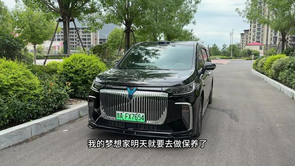 咱们保养前自己更换空气空调滤芯!省钱省时的同时还能享受自己保养的快乐趣!一分钟教会你如何更换!#岚图梦想家 #汽车空气滤芯多久换一次#汽车空调滤芯