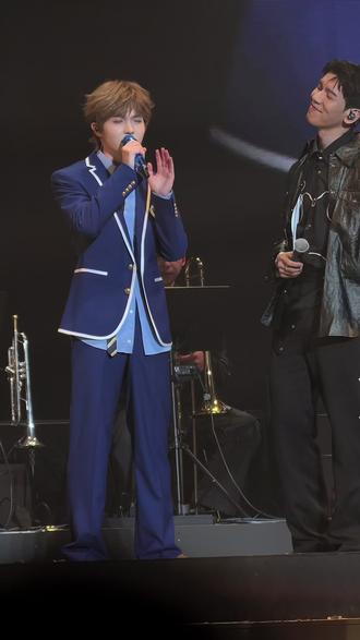 西湖龙井本茶,小李昊对哥哥姐姐那真是手拿把掐#李昊#林奕匡