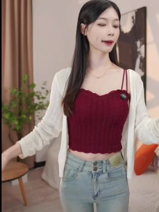 大码背心吊带胸垫一体式裹胸美背百搭内衣内搭白色透气LANE兰娥#秀出你的美 #穿出自信穿出美 #身材性感 #穿出女人味