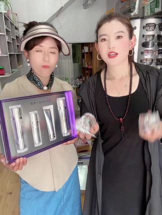 #上热门 @伊藤润二