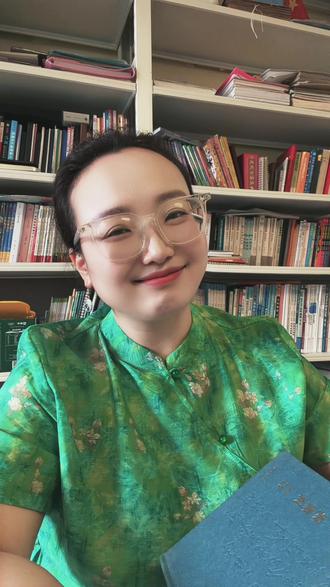 世事一场大梦,人生几度秋凉 世事无常,万般皆变,修一颗平常心,过自在人生路。#诗词人生 #邀你共赴诗词之约 #人生无常 #人间清醒 #国风古韵